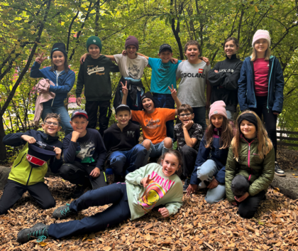 Frische Holzspäne fürs Schulwäldli