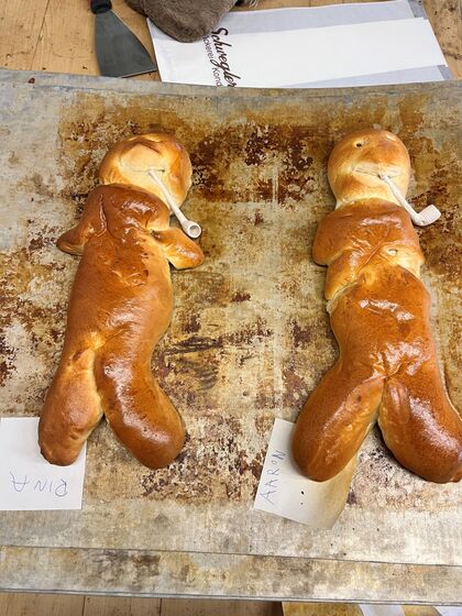Besuch in der Weihnachtsbäckerei
